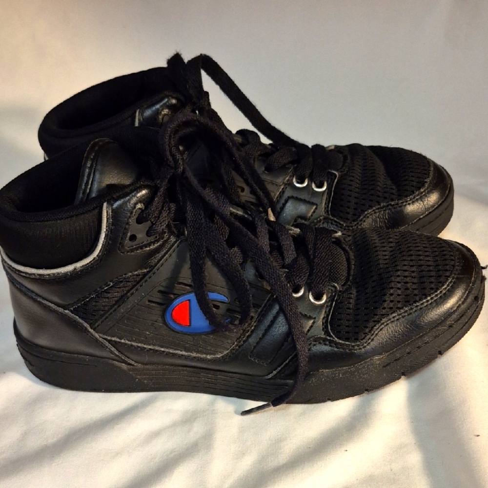 Boy's Champion Athletic Shoes Black Leather Mesh Logo